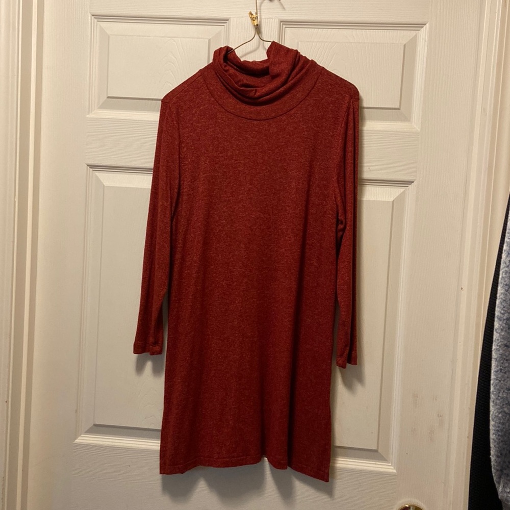 Old Navy Women’s Long Sleeve Sweater
